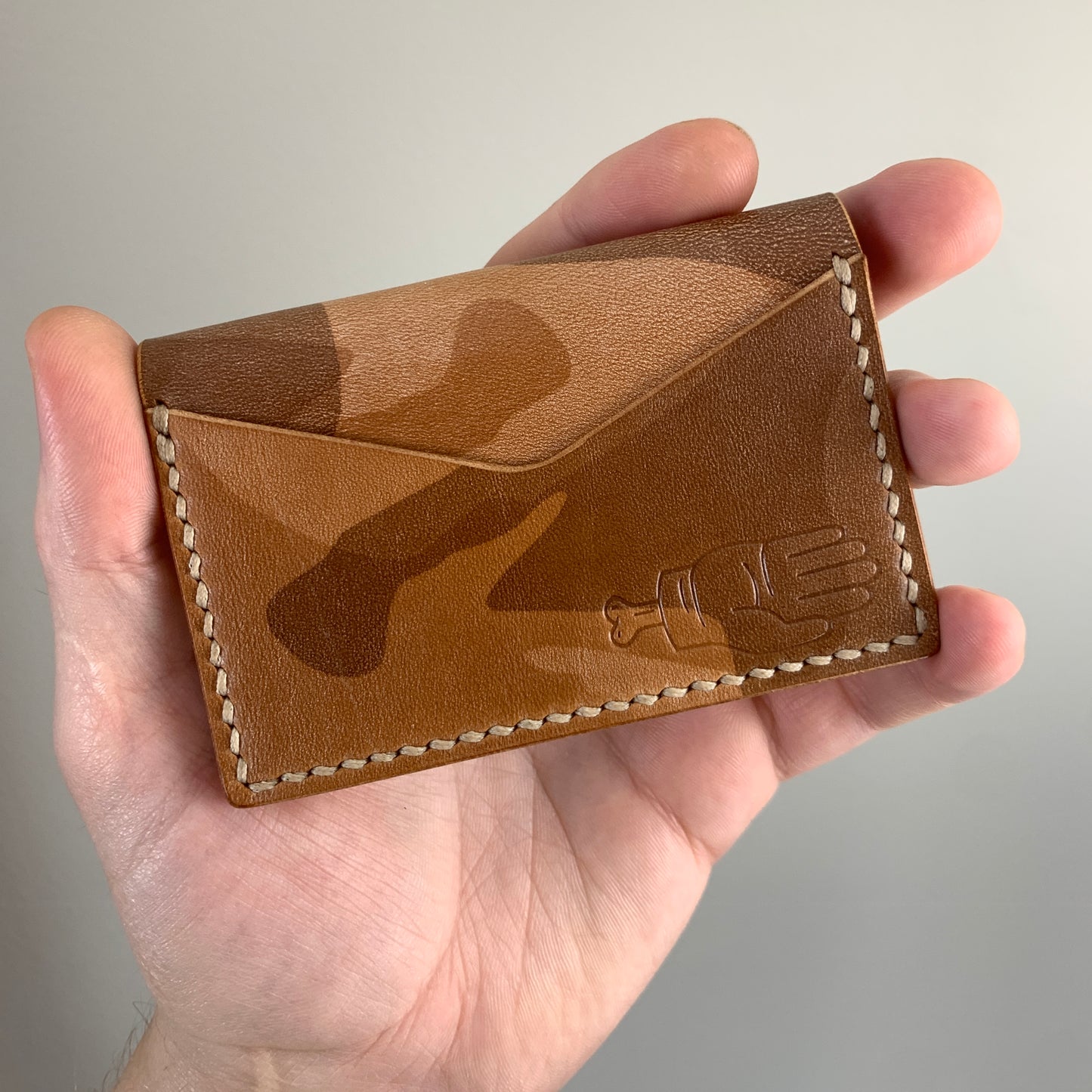 Runt Bi-Fold - Camo/Natural