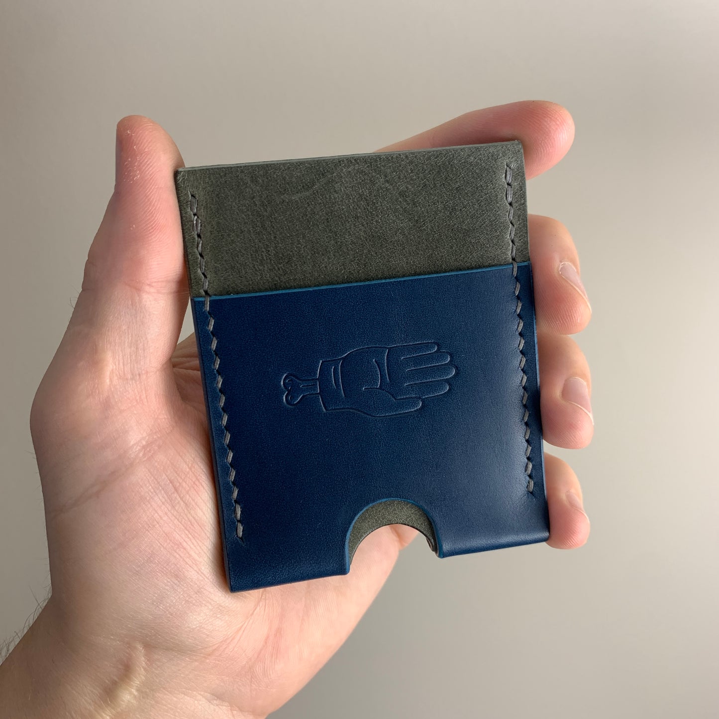 Tadpole V2.0 Card Slip - Navy/Grey