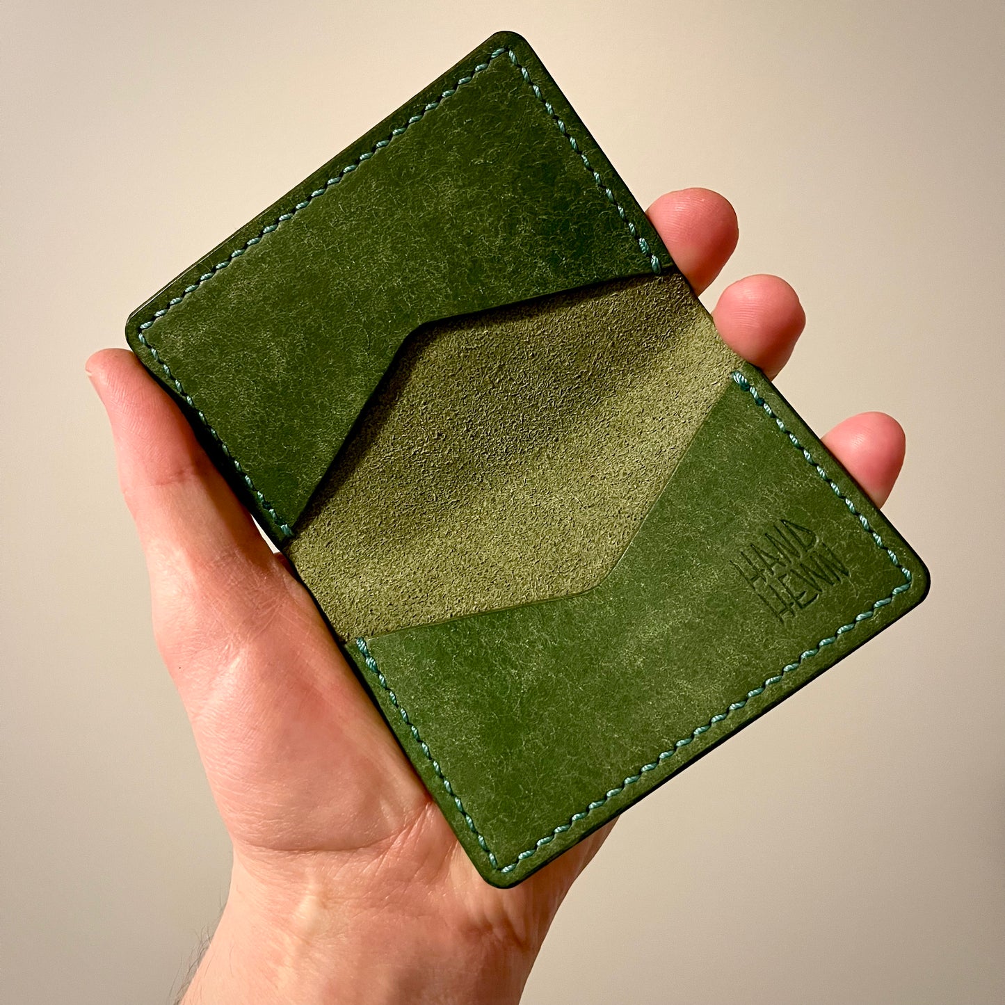 Runt Bi-Fold - Green/Seafoam