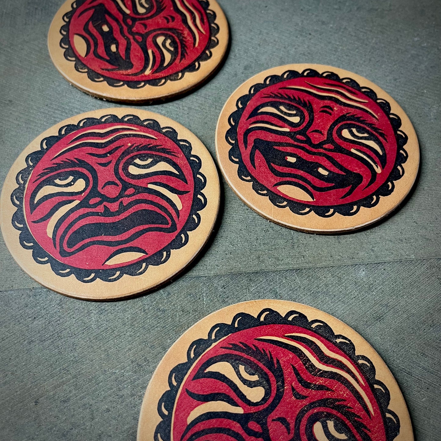 Coaster - Sun & Moon